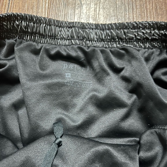 Nike Dri-FIT Women’s Black & Gray Athletic Running Shorts Size L - Picture 2 of 10